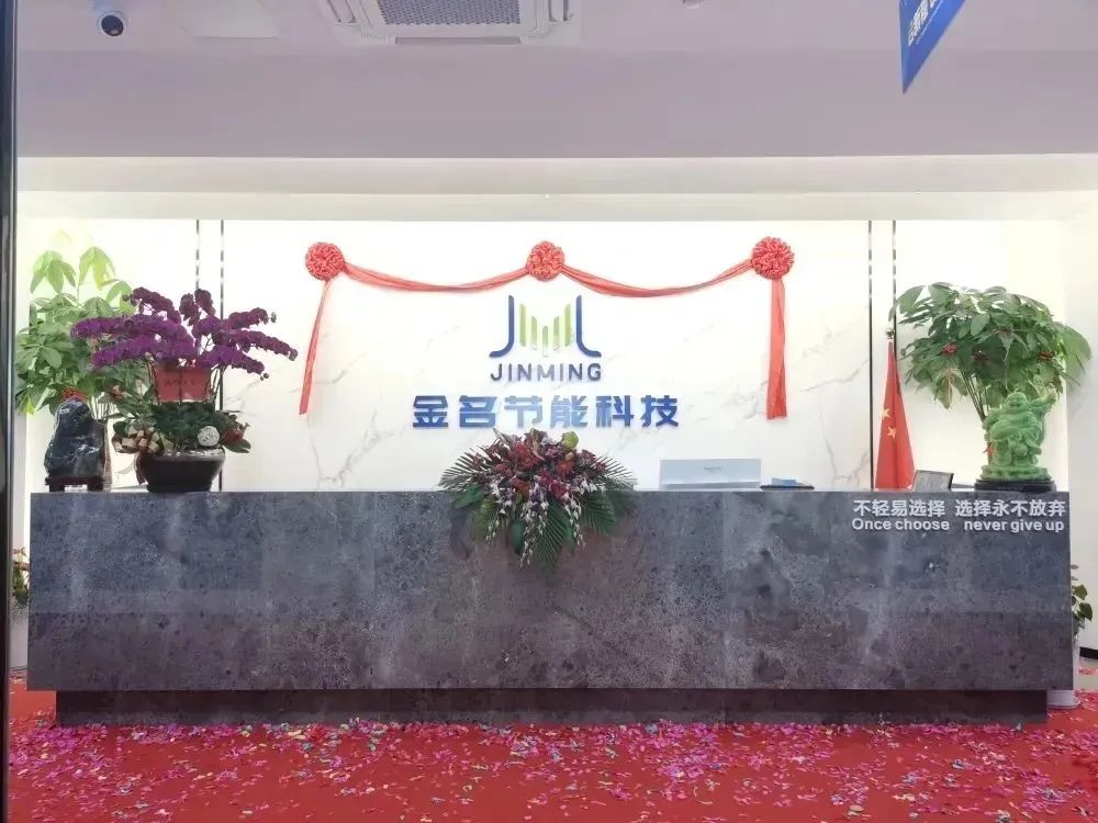 1656574421078019413.jpg 2.jpg